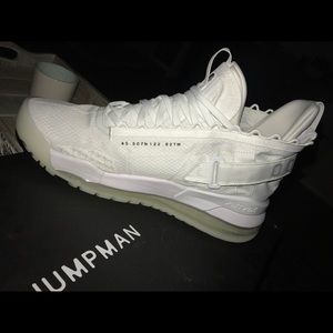 Men’s Size 11 Jordan-Proto max 720